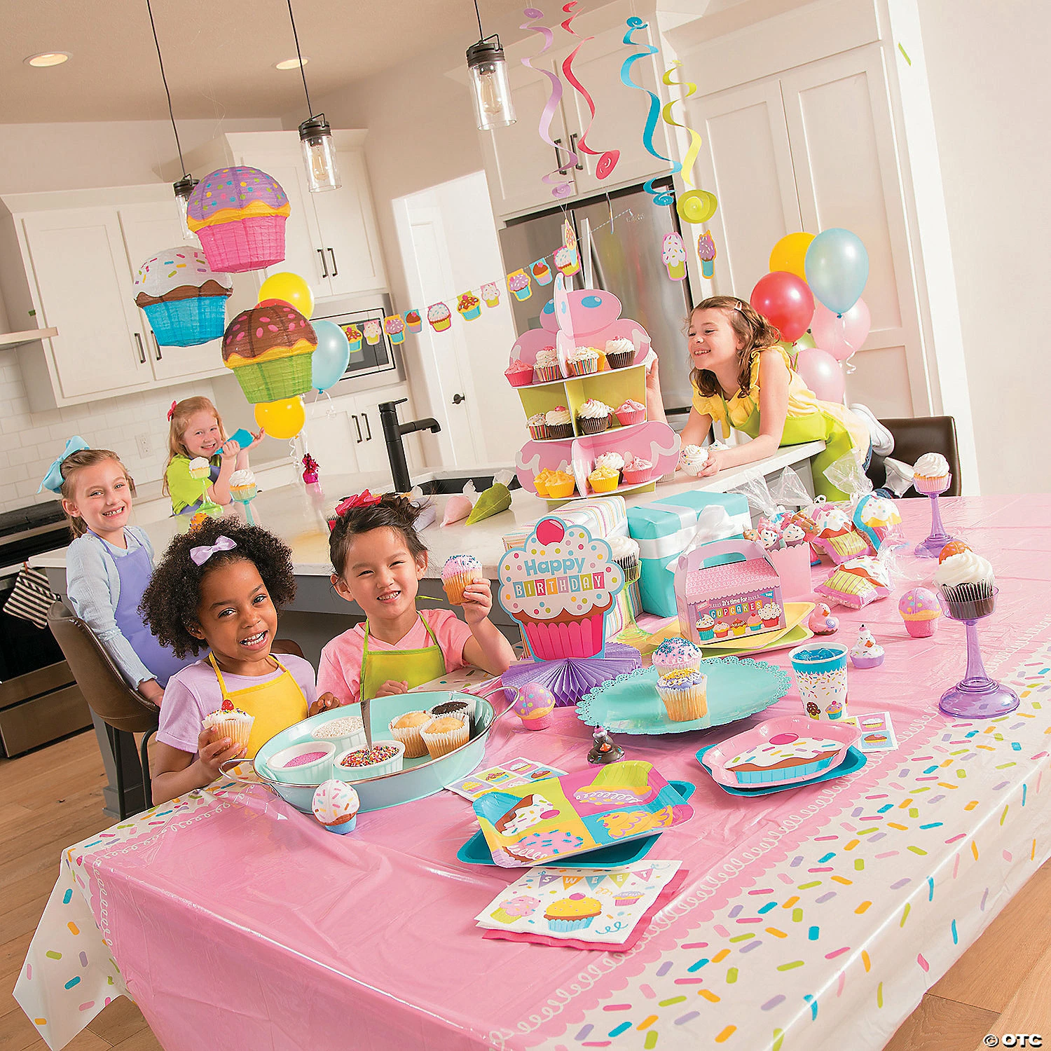 New ๐ Colorful Kids' Aprons - 12 Pc. ๐ฅ 6 New ๐ Colorful Kids' Aprons - 12 Pc. ๐ฅ - Image 4